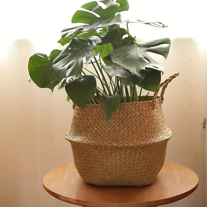 Rattan Woven Basket: Decorative Art Style, Material: Fabric, Round Vase Shape, Perfect for Home Decoration And Storage